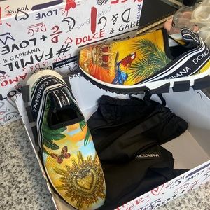 Dolce and Gabbana size 40